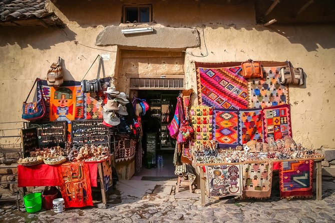 Excursion to Sacred Valley Full Day & Buffet Lunch |Group Tour| - Christian, Cirilo, and the human side of the tour