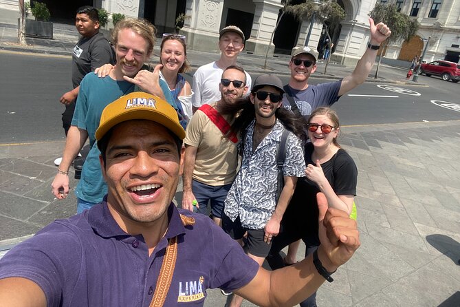 Experience Lima: Taste 12 Snacks and Visit Top Monuments - Why this food tour works in central Lima