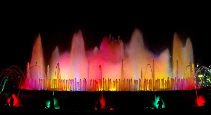 Explore the Catacombs, Lima Main Square & Magic Water Show - Key points to know before booking