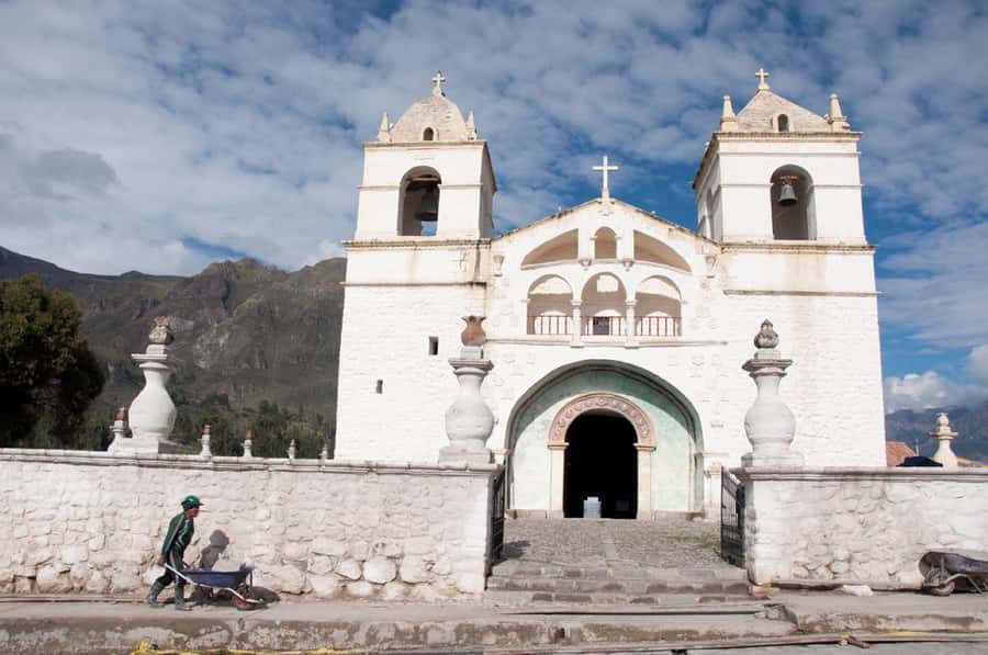 From Arequipa: Colca Canyon and Condor Watching Day Trip - Lunch in Chivay and the long return journey