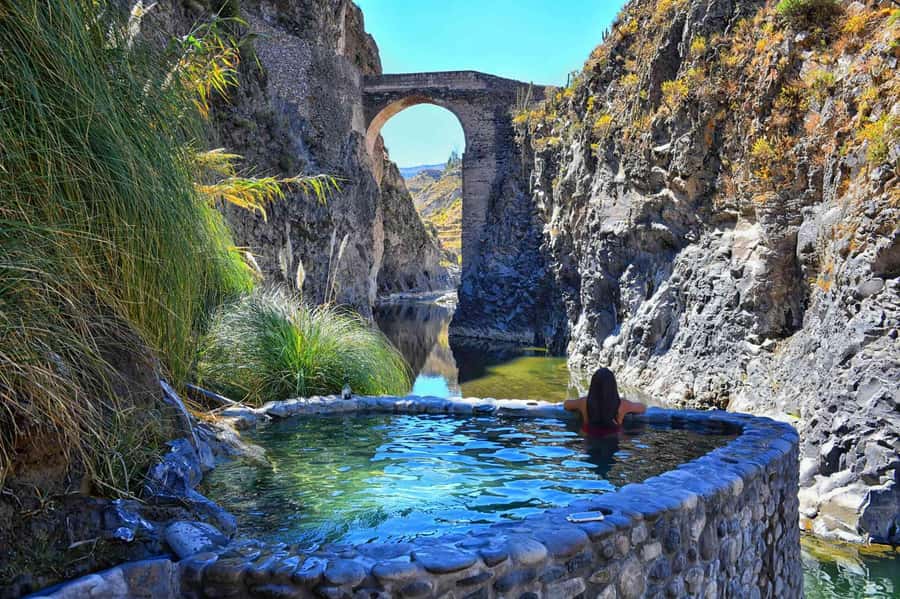 From Arequipa: Colca Valley & Thermal Baths Small-Group Trip - Key points at a glance