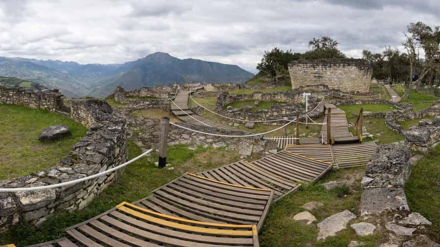 From Chachapoyas: Kuelap Fortress and Cable Car Tour - The morning ride from Chachapoyas to Nuevo Tingo