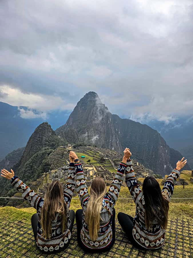 From Cusco: 1-day Machu Picchu Tour by Train - The return train and ride back to Cusco