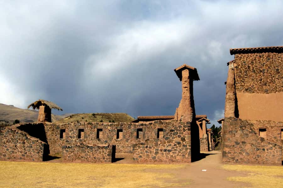 From Cusco: 2-Day Lake Titicaca Tour - Sicuani buffet lunch and La Raya mountain views