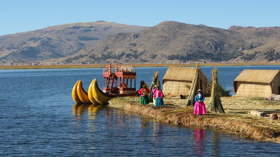 From Cusco: 2-Day Lake Titicaca Tour - Day 1: Andahuaylillas and the first morning stops