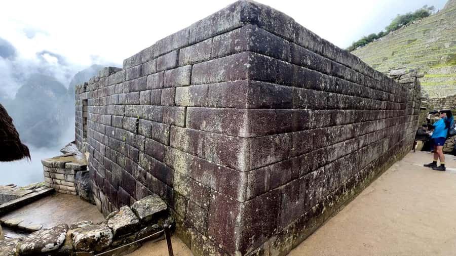 From Cusco: 2-Day Trip to the Sacred Valley and Machu Picchu - Machu Picchu with Uriel and the guided visit