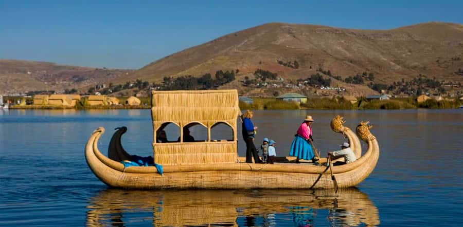 From Cusco: 3-Night Lake Titicaca Excursion - Uros: reed islands with a complicated charm