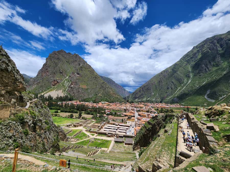 From Cusco: Chinchero, Moray, Maras, Ollantaytambo and Pisaq - Guides and language service