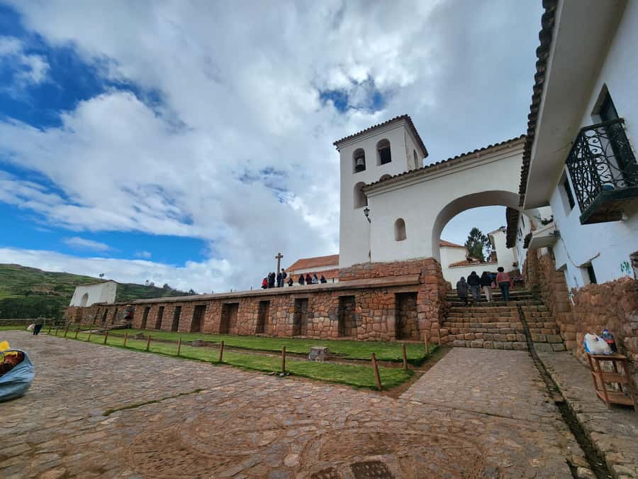 From Cusco: Chinchero, Moray, Maras, Ollantaytambo and Pisaq - Ollantaytambo is the day’s strongest archaeological stop