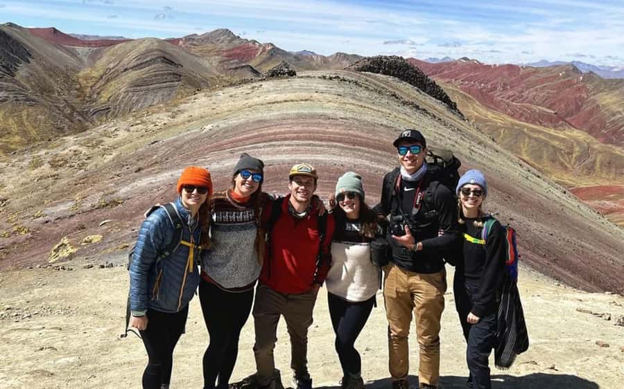 From Cusco: Full day Palccoyo Mountain tour - The 4:00 a.m. pickup and the road south from Cusco