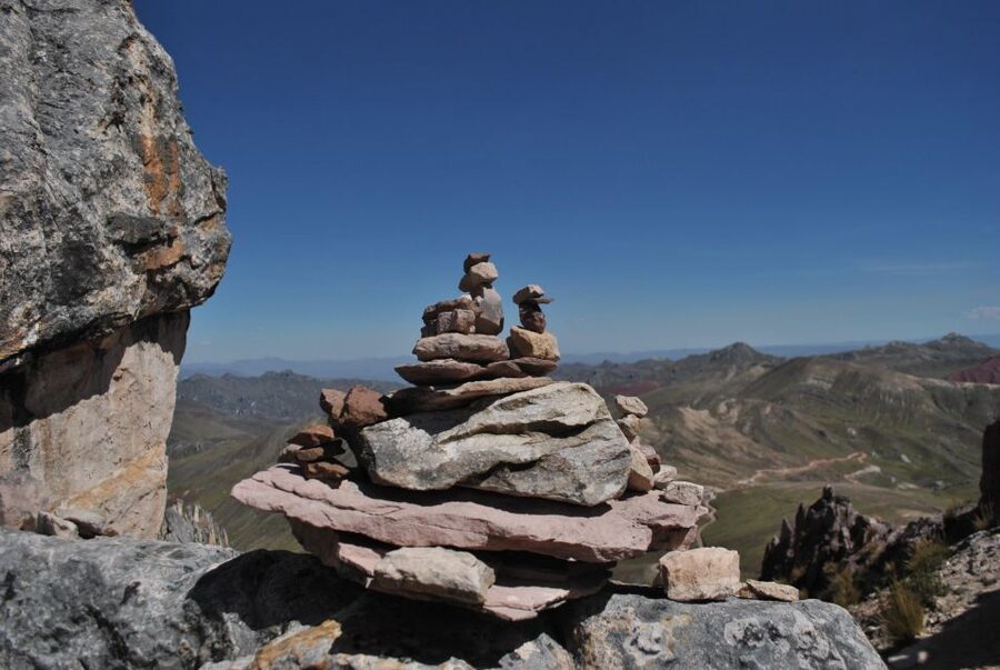 From Cusco: Full day Palcoyo Rainbow Mountain Tour - The 20-minute walk to the first rainbow peak
