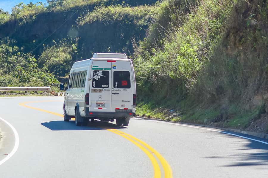 From Cusco: Full-Day Round-Trip Train Tour to Machu Picchu - Choosing between the 4:00, 6:00, and 8:00 departures
