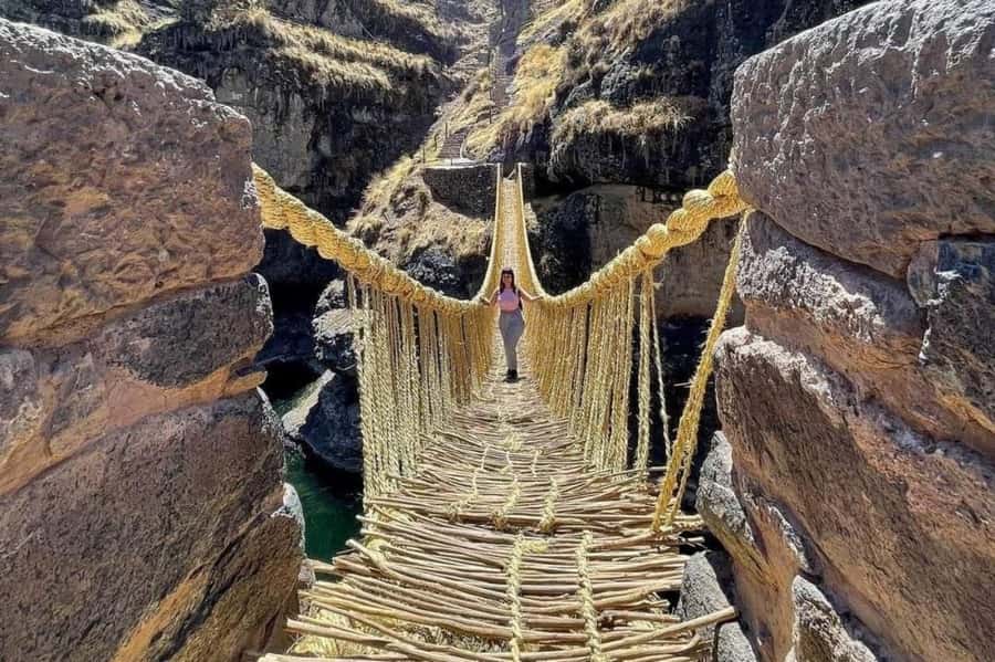 From Cusco: Inka Suspension Bridge Qeswachaca - Qeswachaka - Pomacanchi and the other highland lakes