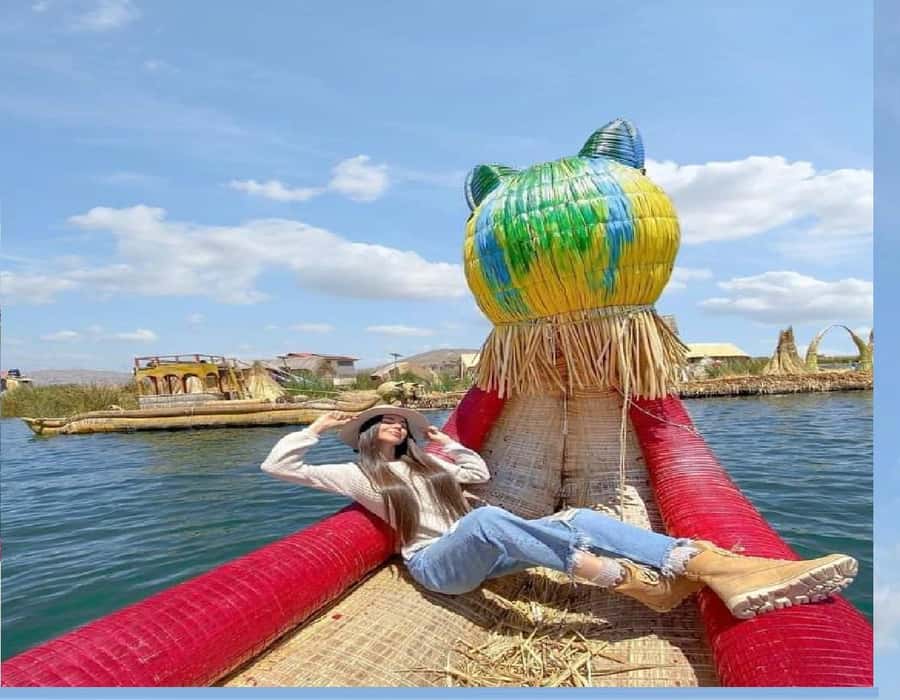 From Cusco: Lake Titicaca with a visit to Uros and Taquile - Raqchi, where adobe and stone tell the story