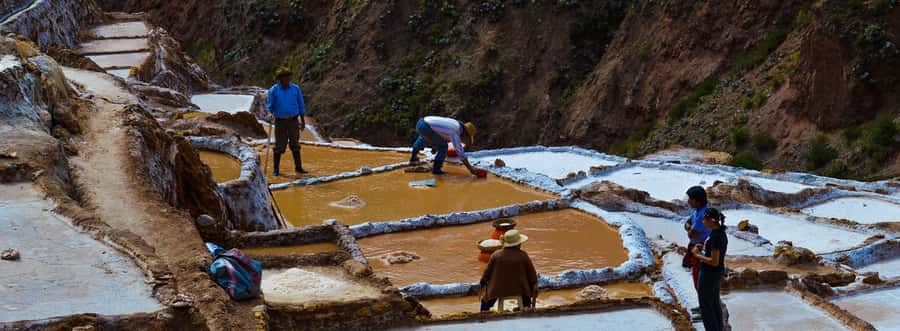From Cusco: Maras Salt Mines and Moray Half-Day Tour - Guide quality can shape the whole morning