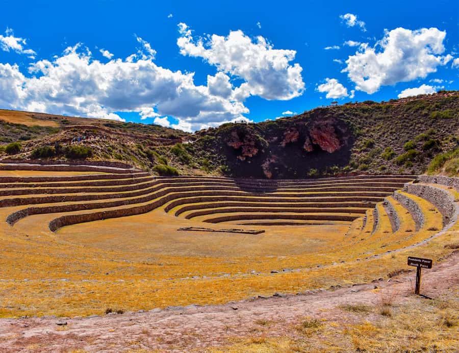 From Cusco: Moray, Maras Salt Mines & Chinchero Weavers Tour - Why this half-day route works so well