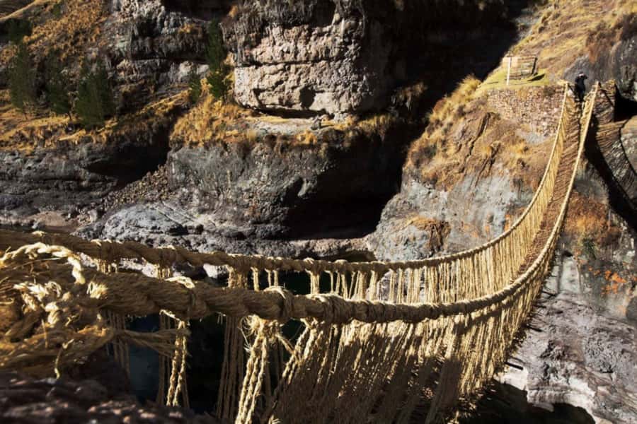 From Cusco: Q'eswachaka Bridge & 4 Lagoons Full-Day Tour - The 4:30 AM pickup sets the tone