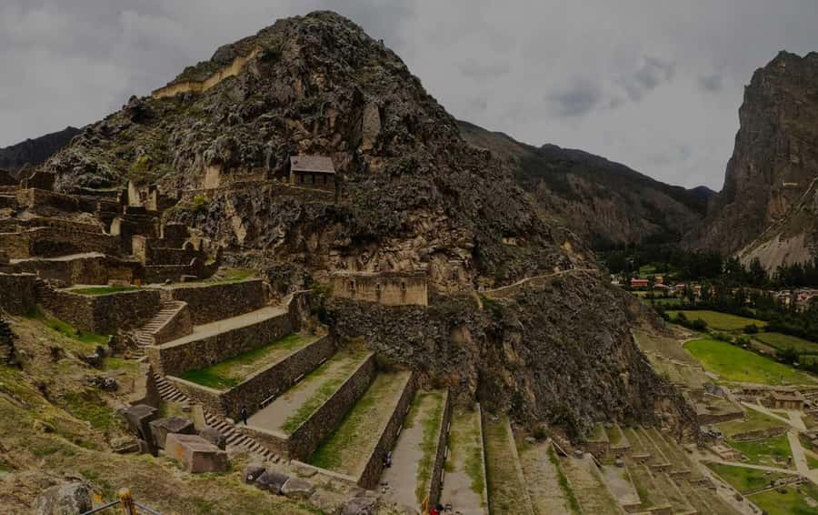 From Cusco: Sacred Valley ending in Ollantaytambo and Lunch - Ollantaytambo, the final and most useful stop