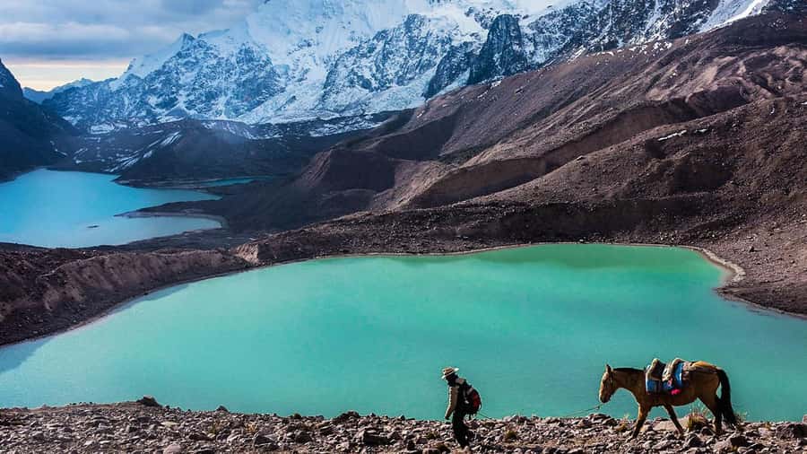 From Cusco: Salkantay trek 5 days/4 nights meals included - Day 1: Soraypampa and the climb to Humantay Lake