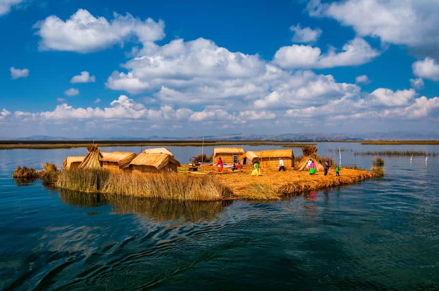 From Cusco: Titicaca Lake - Full day tour with sleeper bus - The overnight bus from Cusco to Puno