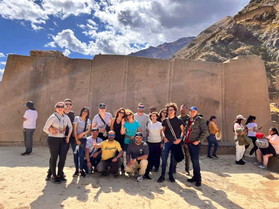 From Cuzco: Sacred Valley, Moray Terraces, and Salt Mines - The full route from Chinchero to Pisac