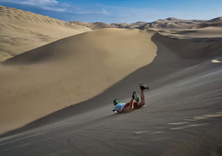 From Lima 2 days 1 night, Ballestas,Huacachina & Nazca lines - Huacachina and the rush of the dunes