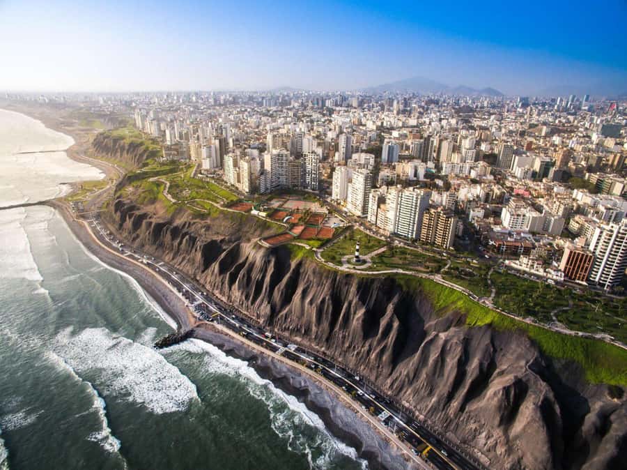 From Lima : 360° Panoramic Bus - Meeting in Miraflores at Avenida Petit Thouars 5492