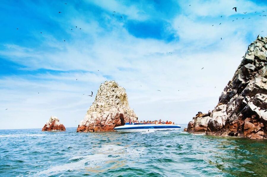 From Lima: Ballestas Islands, Huacachina, and Vineyard Tour - Is $220 a good value?