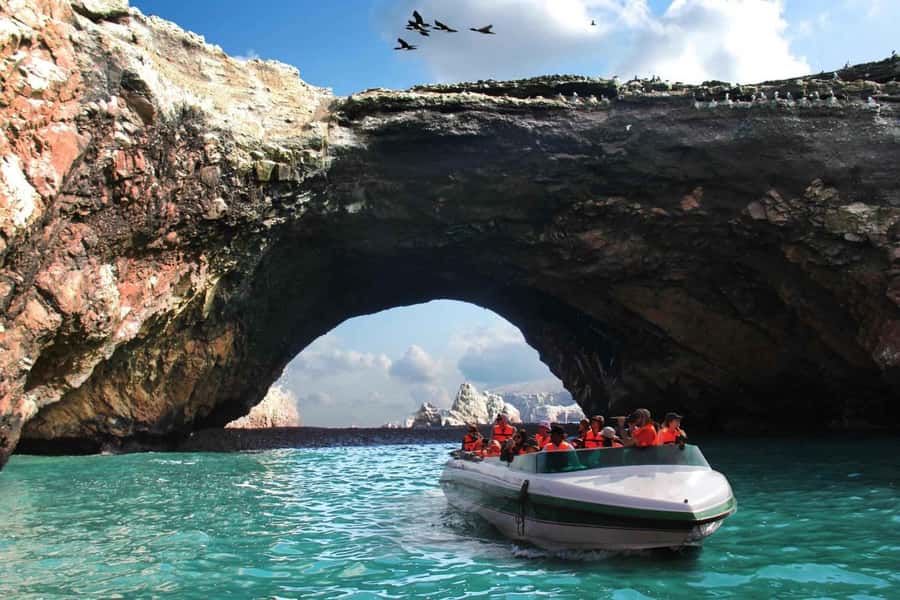 From Lima: Ballestas Islands, Huacachina and Wine Route Trip - Why the Paracas stop adds real variety