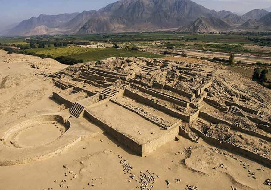 From Lima: Discover the Ancient Sites Caral & Bandurria - Walking through the sacred city of Caral