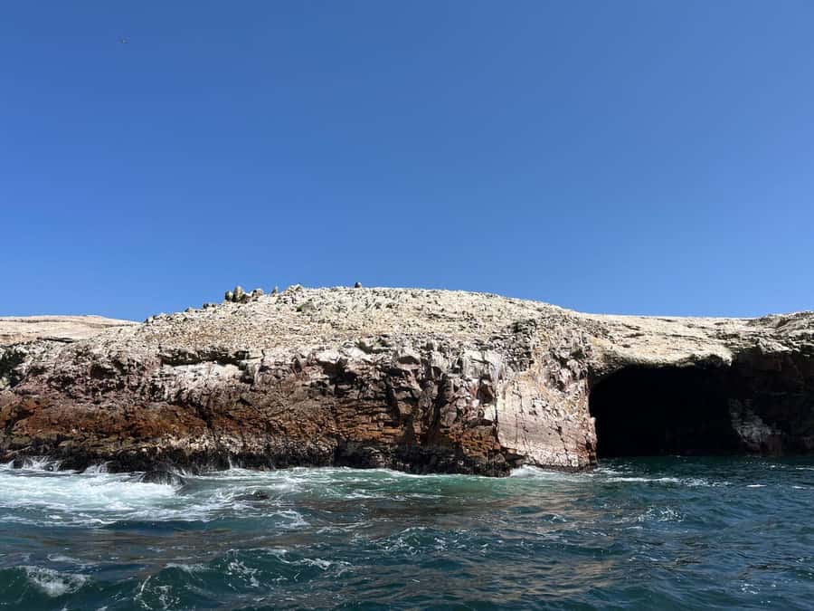 FROM LIMA: FULL DAY PARACAS, ICA, AND HUACACHINA - The early ride from Lima to Paracas