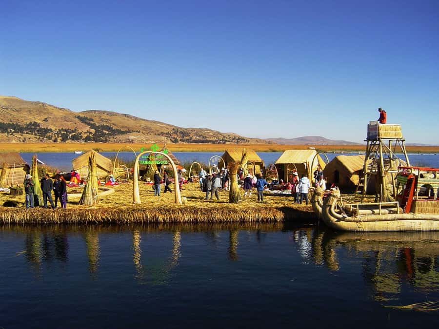 From Puno: Uros, Amantaní & Taquile Islands 2-Day Tour - Taquile and the language of its woven clothing