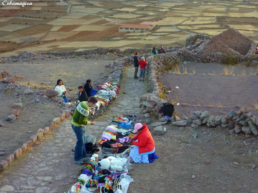 FromPuno: Uros and Amantani Islands Full-Day Tour with Lunch - Why this Lake Titicaca day trip works
