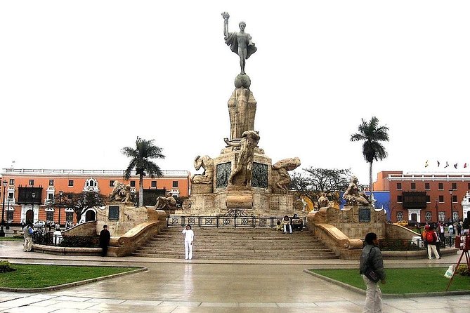 Full Day Tour Huacas, Chan Chan & Huanchaco - Trujillo - Chan Chan: a city built for Chimu power