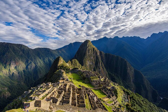 Full Day Tour to Machu Picchu by Train - 3:00 a.m. pickup and the road to Ollantaytambo
