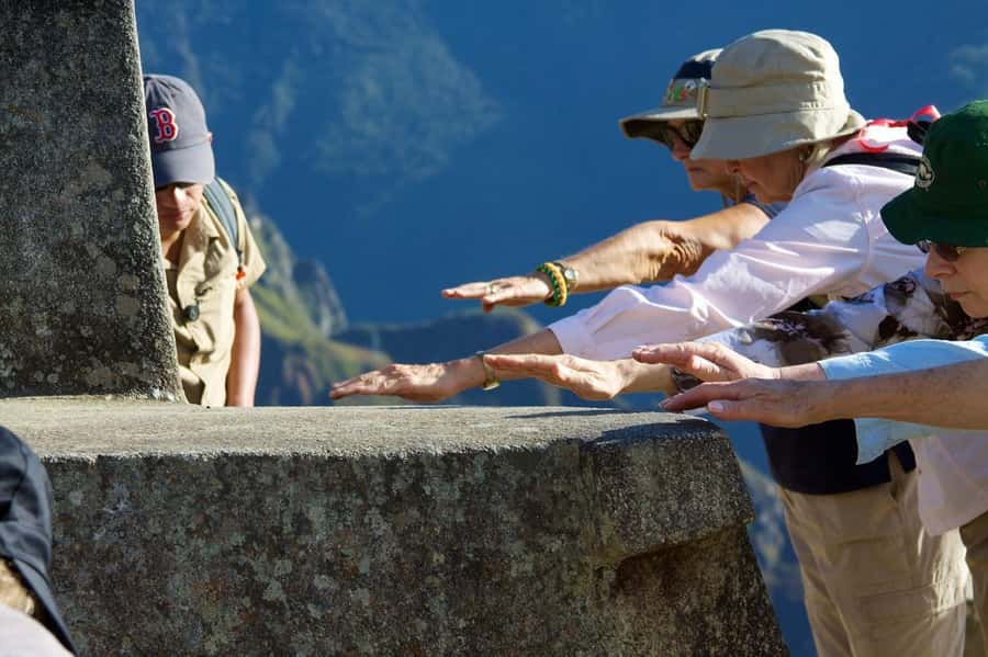 Guide in Machu Picchu - Circuit 2 begins with the Casa del Guardián