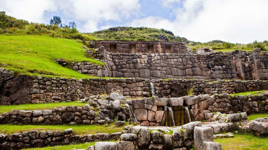 Guided tour of Cusco and its 4 ruins - The real cost: $20 plus entrance fees