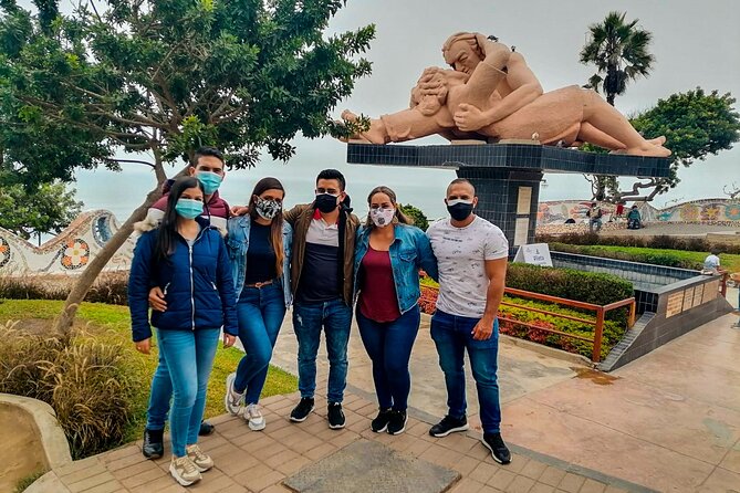 Guided Tours in Colonial and Modern Lima - El Parque del Amor and the Pacific edge