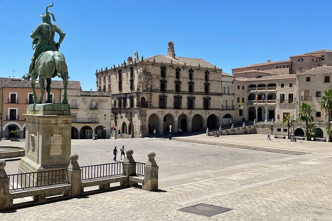Guided Tours Trujillo Essential - Who will get the most from this tour