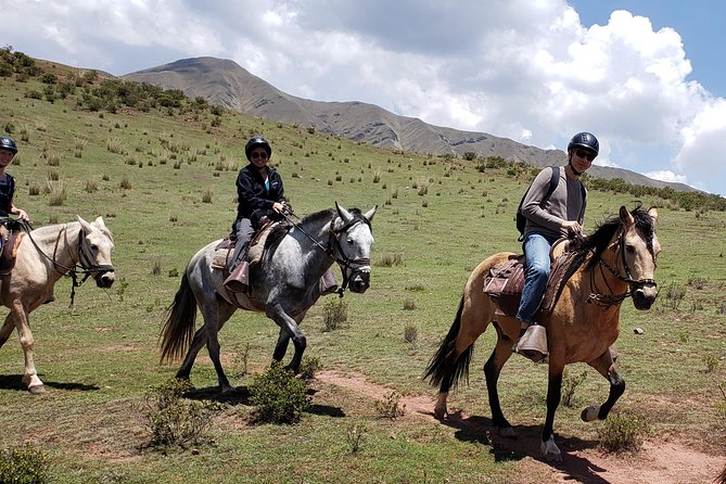 Horseback Riding Plus Tour to Sacsayhuaman, Quenqo, Puka Pucara and Tambomachay - Four Inca sites, one horseback outing