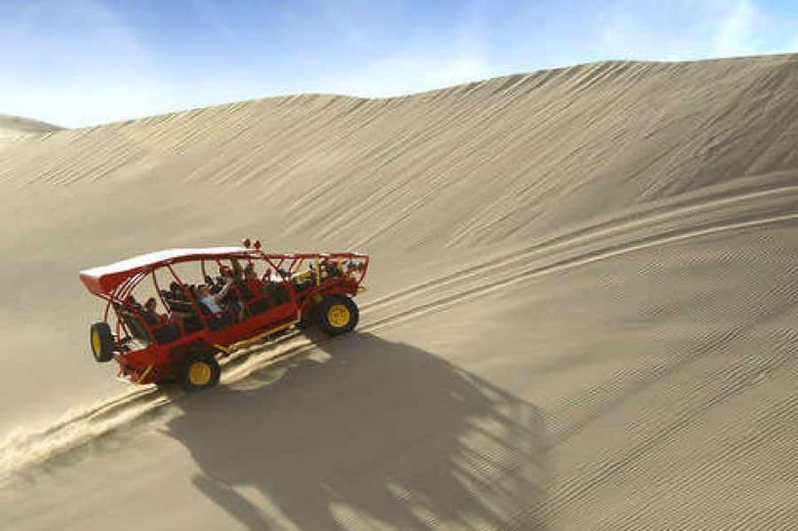 Huacachina: Sandboarding and 4x4 Desert Adventure - Why Huacachina works so well for a quick adventure