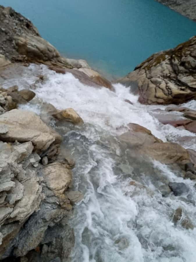 Huaraz: Full Day Rocotuyoc Lagoon + Frozen Lagoon - Transport, guiding, and the Spanish-language format