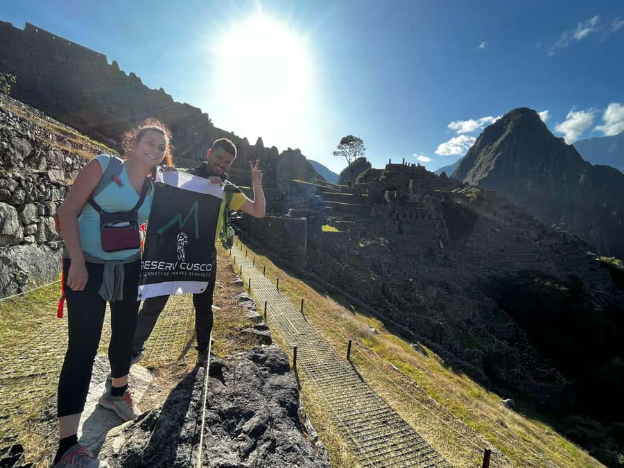 Inca Jungle Trail to Machu Picchu in 4 Days - Comfort, meals, and what the $485 price really covers