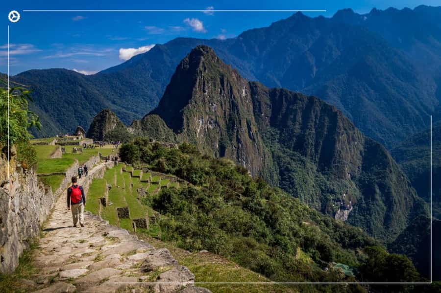 Inca Trail 2 days to Machu Picchu - Day 1: Train to Kilometer 104 and Chachabamba