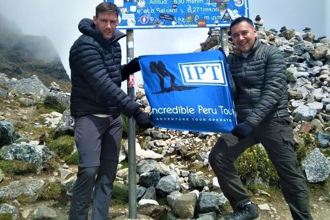 Inca Trail to Machu Picchu 4 Days - Small Group / Reservations 2026 - The guide and small-group advantage