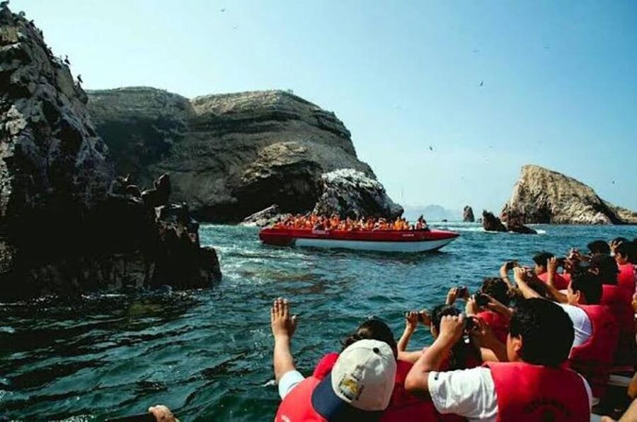 LIMA || 2D/1N: Paracas, Huacachina and Nazca. - The overnight question: Huacachina or Nazca