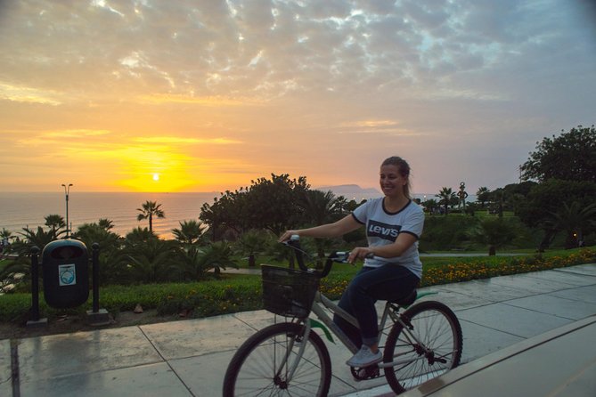 Lima Bike Tour Miraflores - Barranco + Huaca Pucllana! - Bicycle condition is the main risk