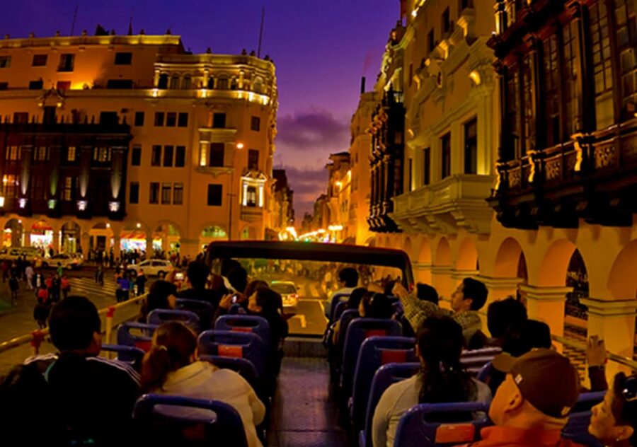 Lima : City tour 360° Panoramic bus - Sightseeing Tour - Magic Water Circuit and Parque de la Reserva