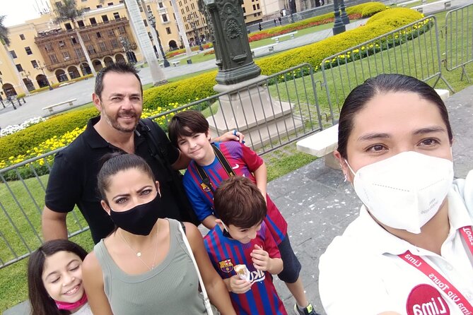 Lima City Tour. Pre-Hispanic, Colonial and Modern Tour. - ChocoMuseo Berlin: a small tasting with a shopping stop