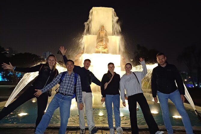 Lima Evening Tour: Magic Water Circuit & Fountain Show - What the Magic Water Circuit feels like at night